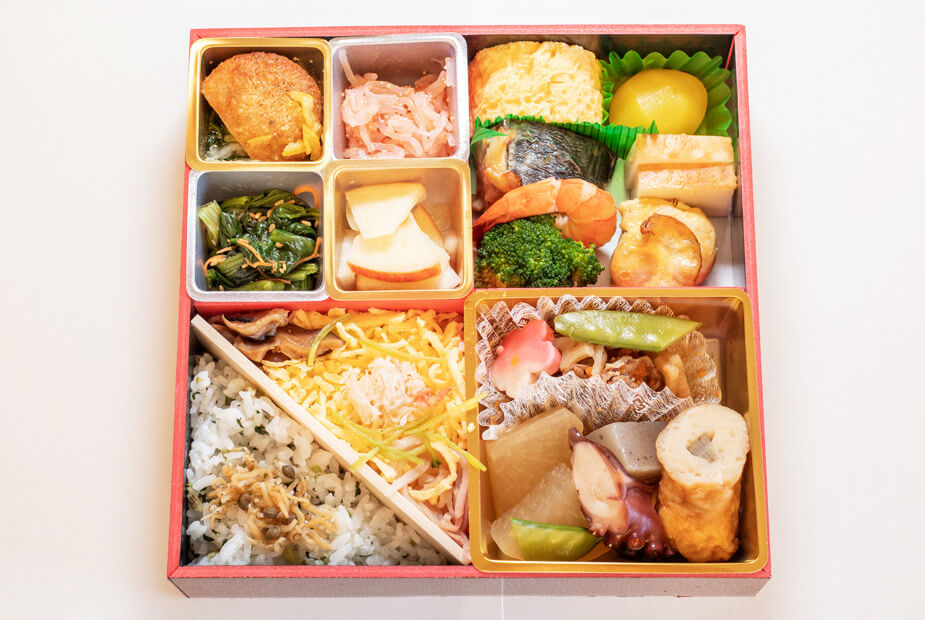 奥村彪生季節料理弁当